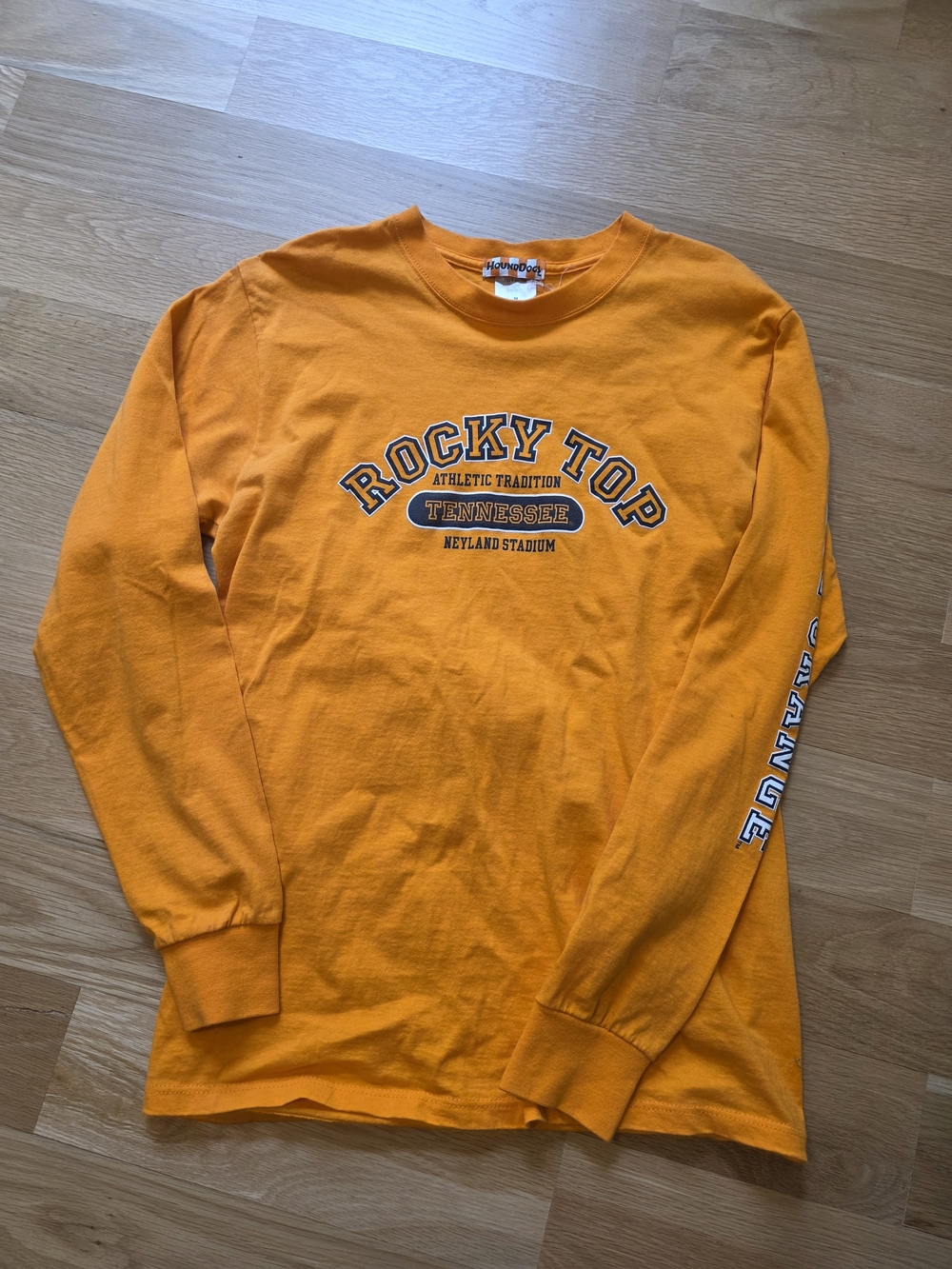 Rocky Top Tennessee Orange Long Sleeve Tee-NWOT